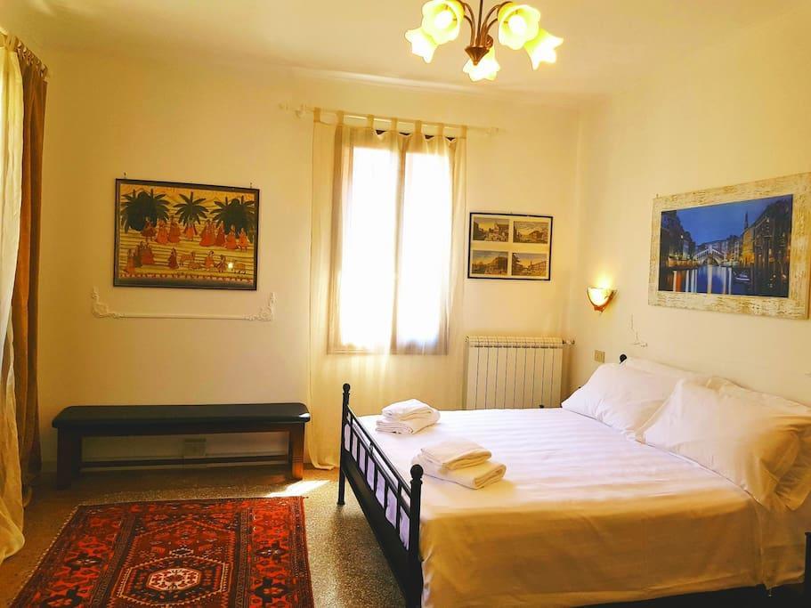Residenza Ponte Degli Scalzi Венеция Екстериор снимка