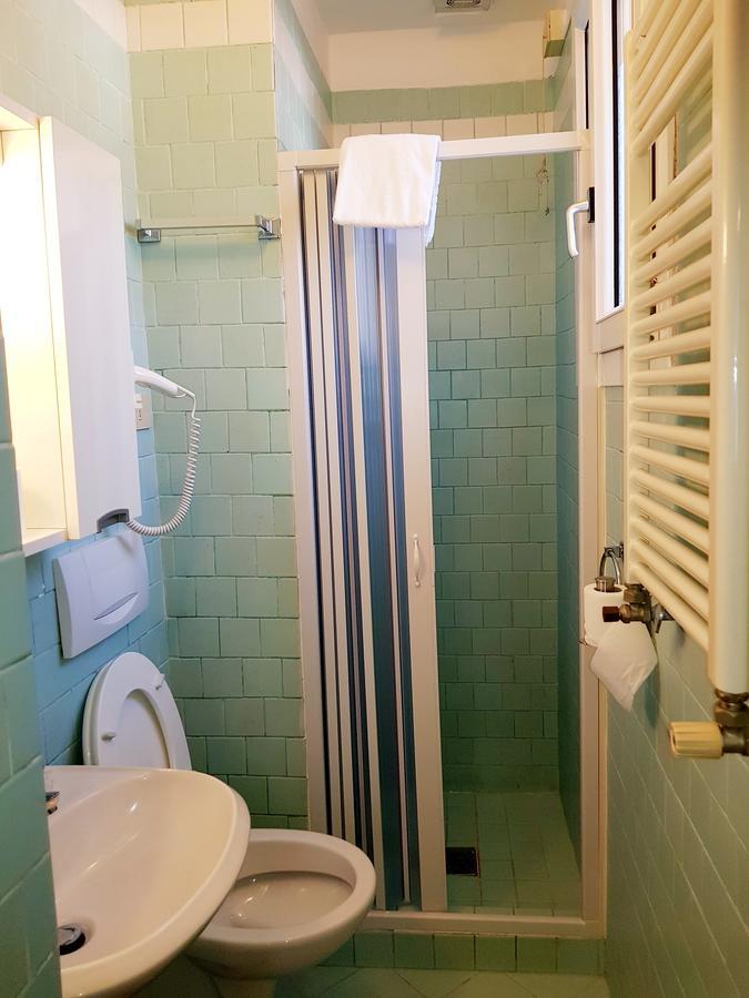 Residenza Ponte Degli Scalzi Венеция Екстериор снимка