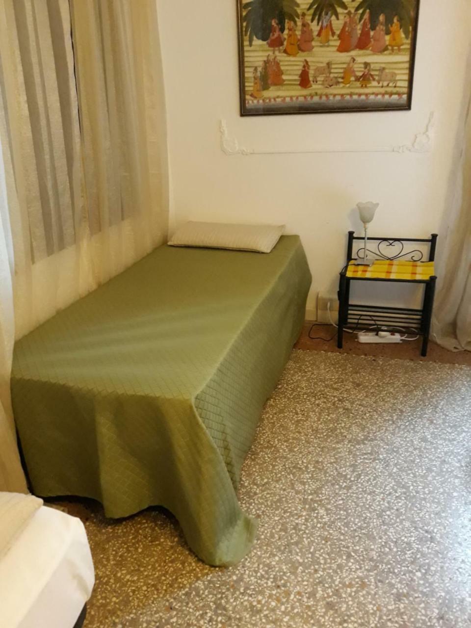 Residenza Ponte Degli Scalzi Венеция Екстериор снимка